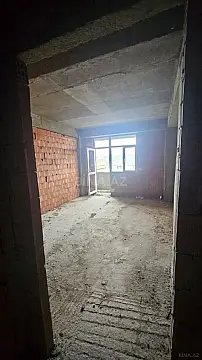 Satılır 1 otaqlı mənzil 58 m²