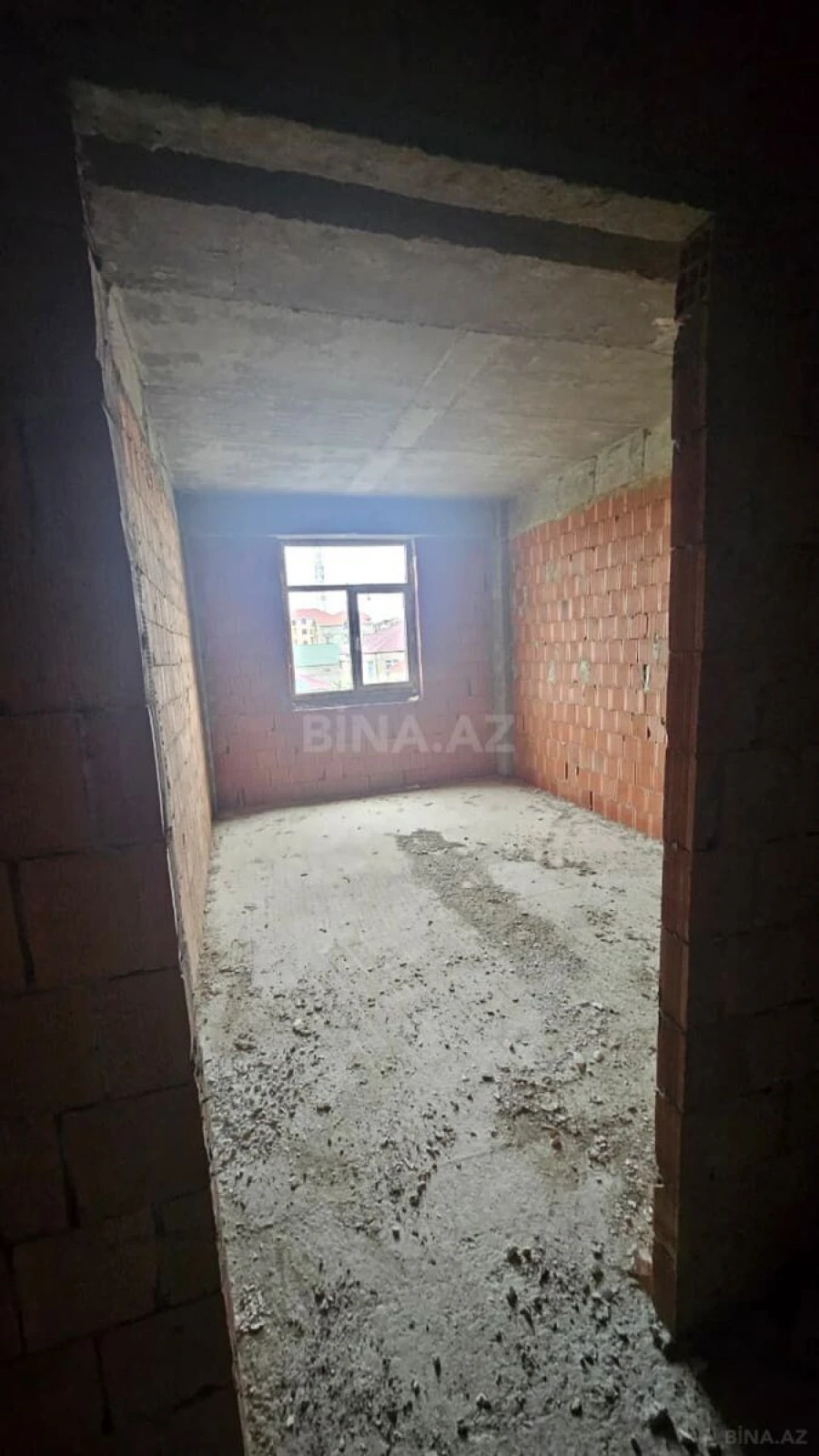 Satılır 1 otaqlı mənzil 58 m²