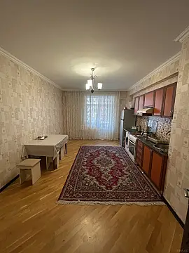 Satılır 3 otaqlı mənzil 125 m²
