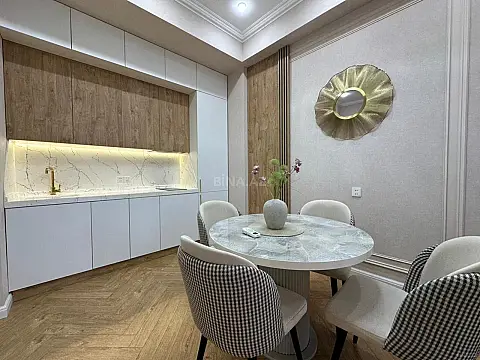 Satılır 2 otaqlı mənzil 45 m²