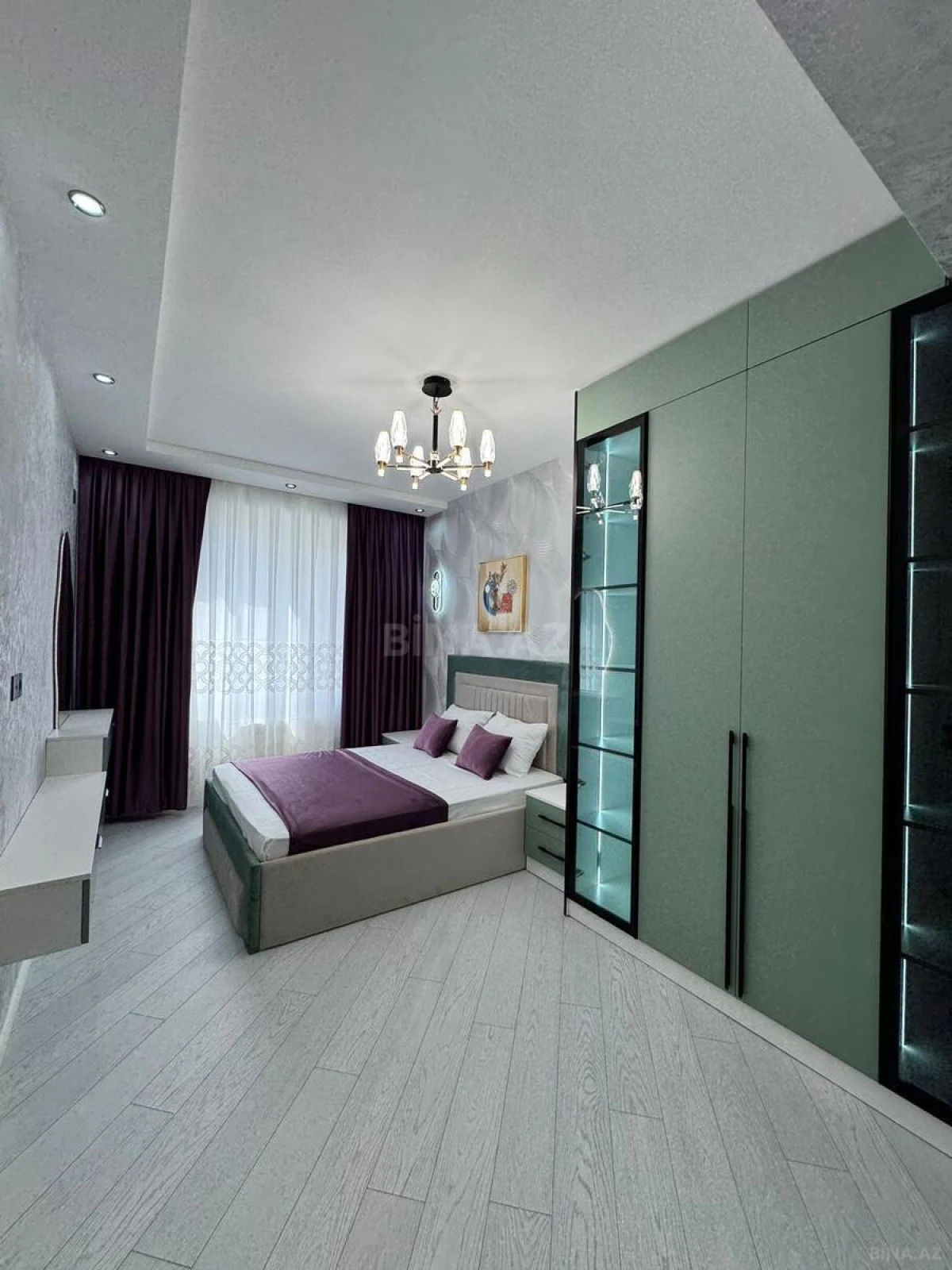 Satılır 2 otaqlı mənzil 71 m²