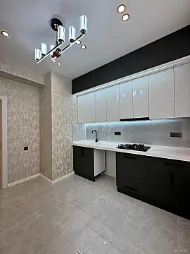 Satılır 2 otaqlı mənzil 71 m²