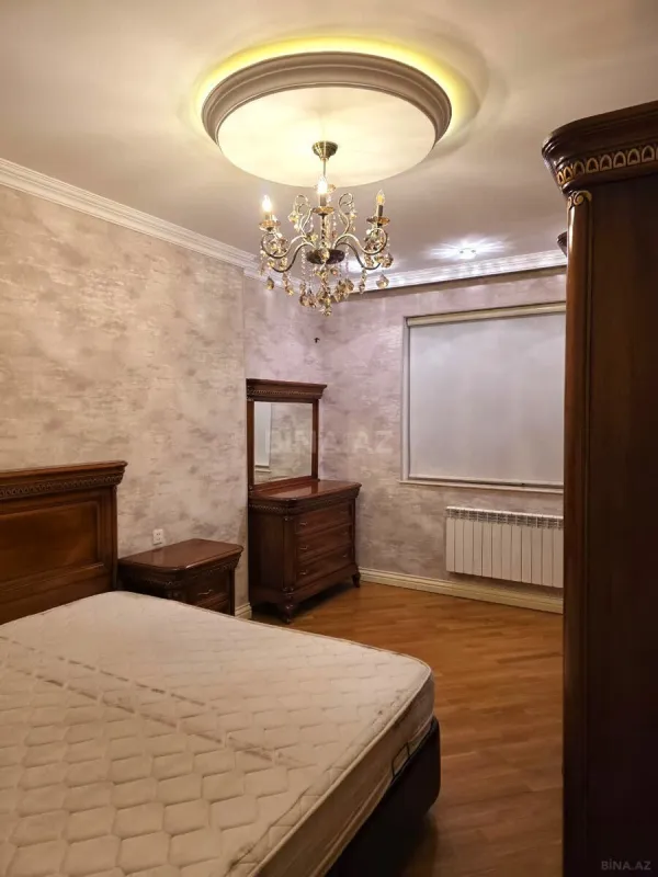 Kirayə verilir 3 otaqlı mənzil 110 m²