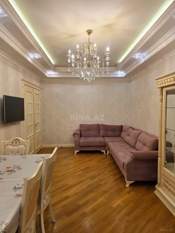 Kirayə verilir 3 otaqlı mənzil 110 m²