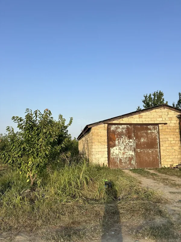 Satılır torpaq sahəsi 200 m²