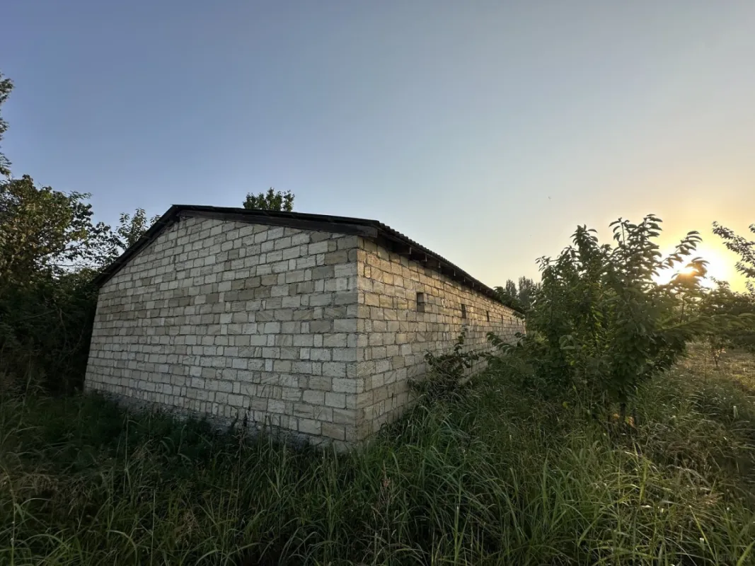 Satılır torpaq sahəsi 200 m²