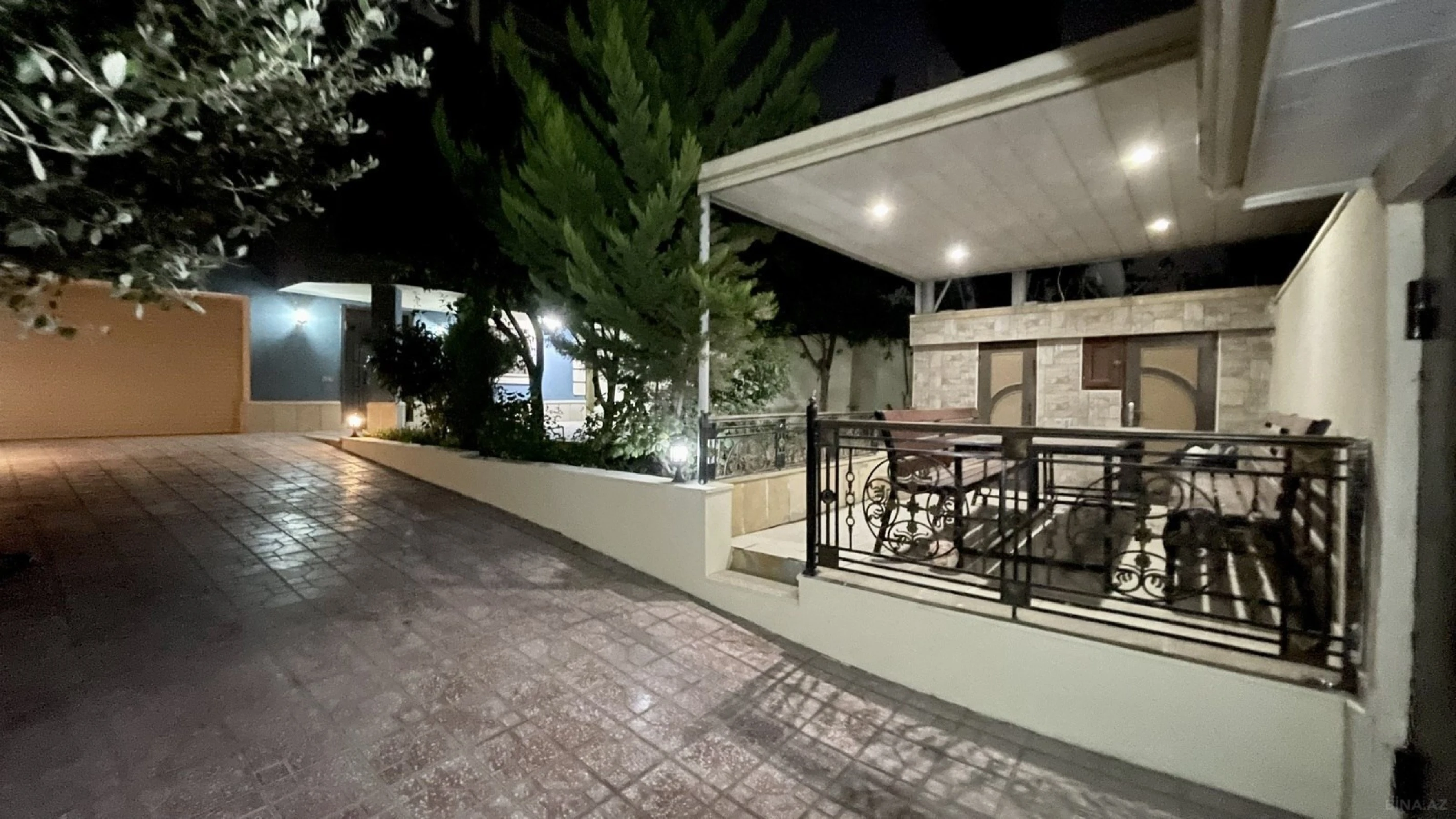 Kirayə verilir 6 otaqlı həyət evi 400 m²