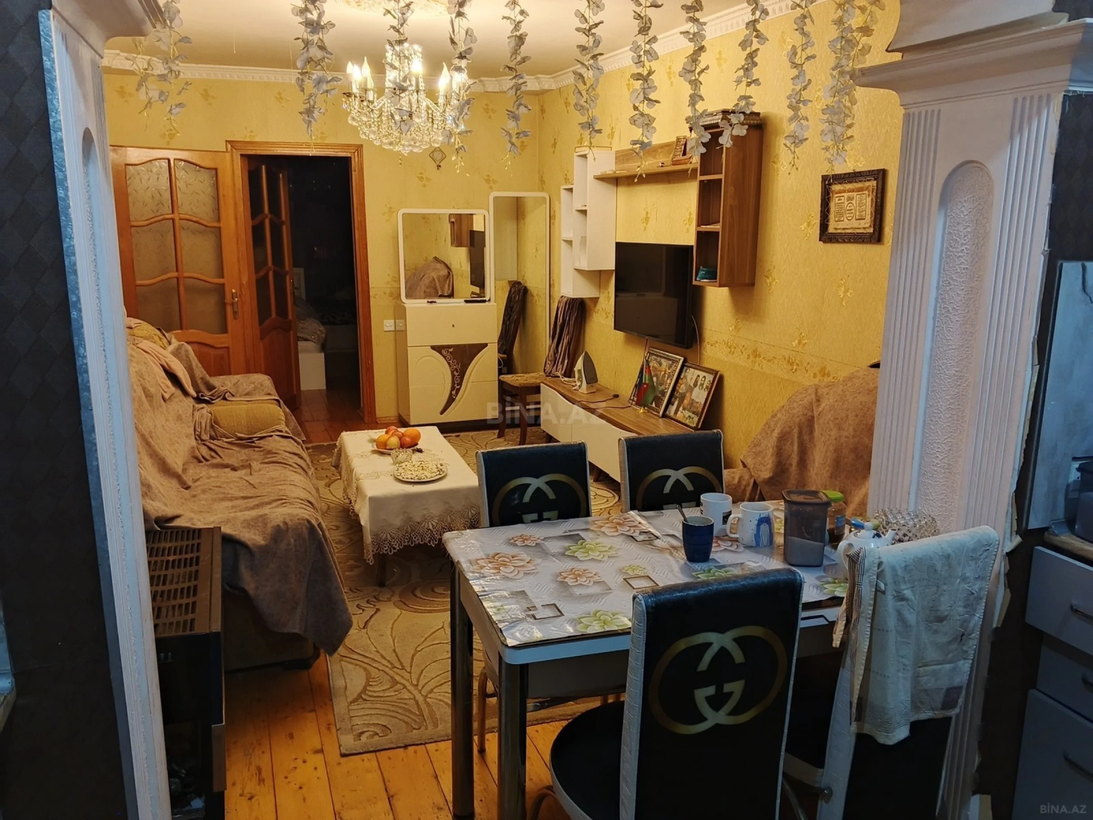 Satılır 4 otaqlı mənzil 70 m²