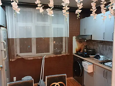 Satılır 4 otaqlı mənzil 70 m²