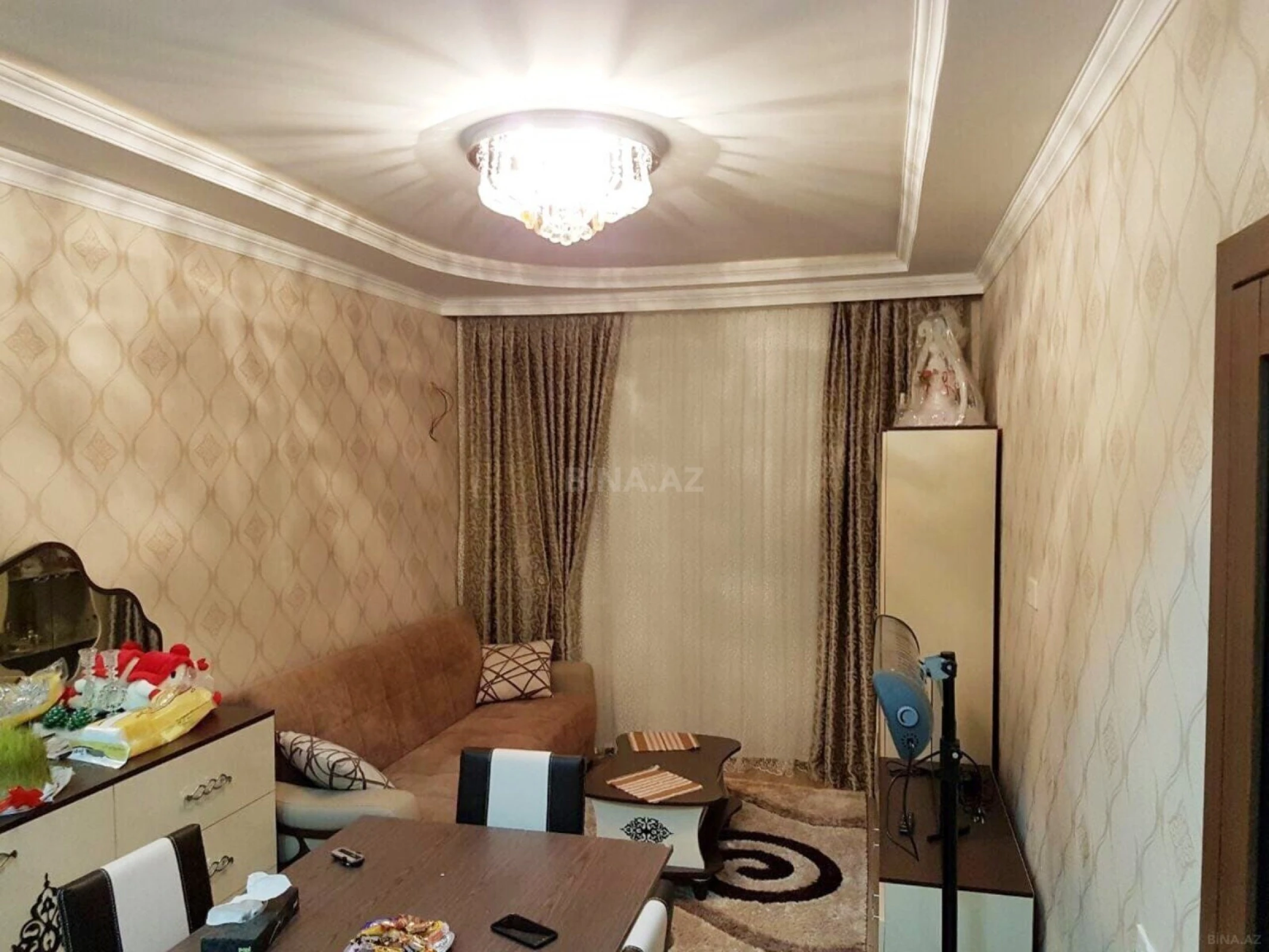 Kirayə verilir 2 otaqlı mənzil 60 m²