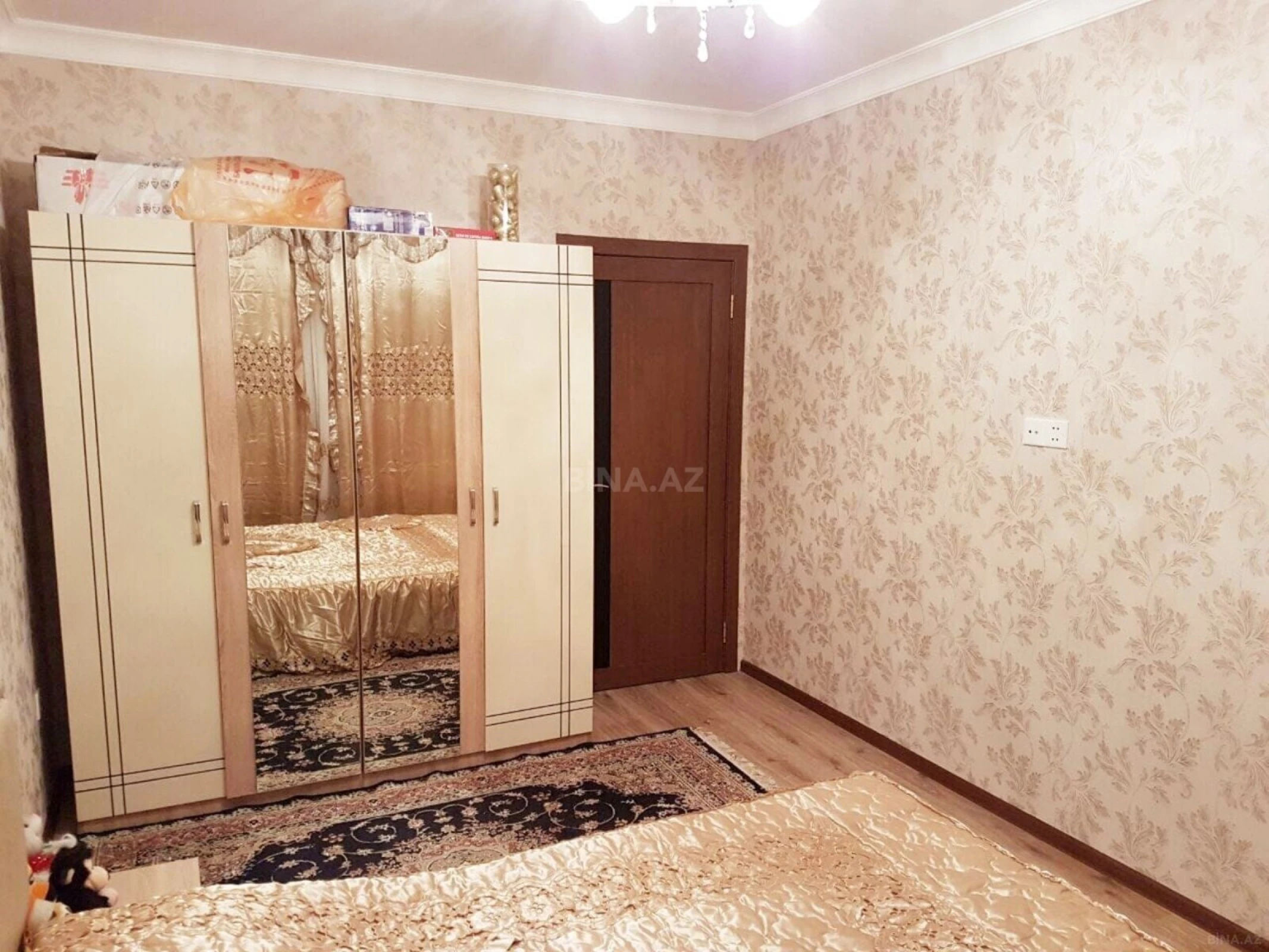 Kirayə verilir 2 otaqlı mənzil 60 m²