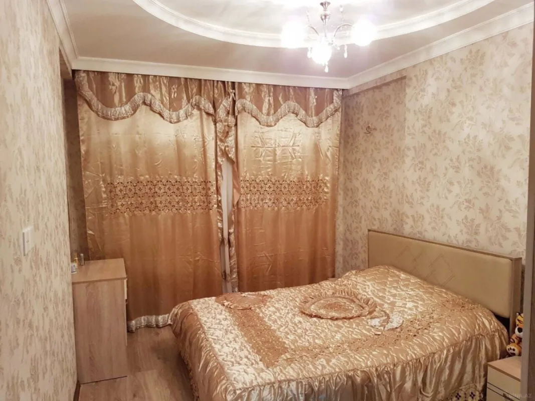 Kirayə verilir 2 otaqlı mənzil 60 m²