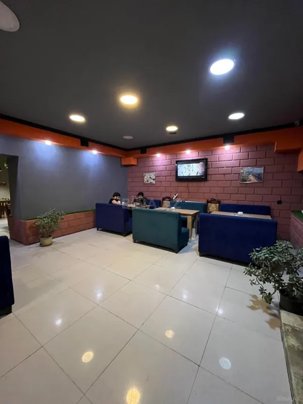 Kirayə verilir obyekt 200 m²