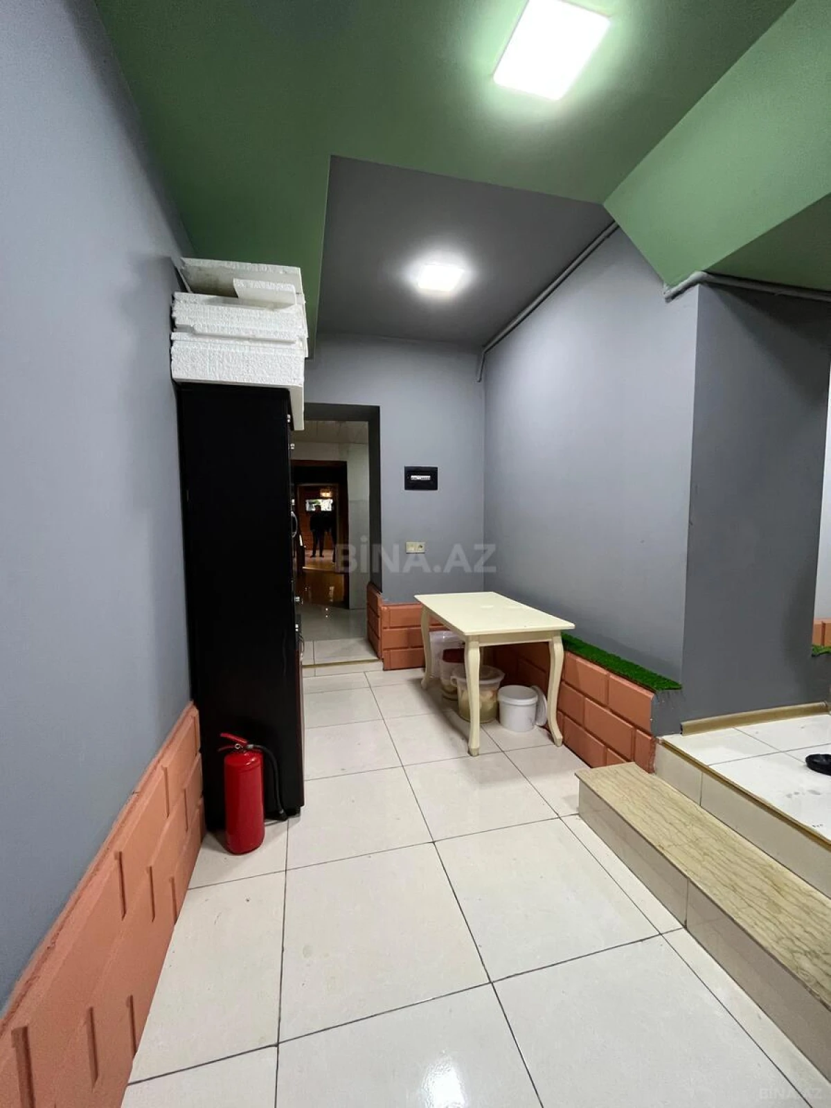 Kirayə verilir obyekt 200 m²