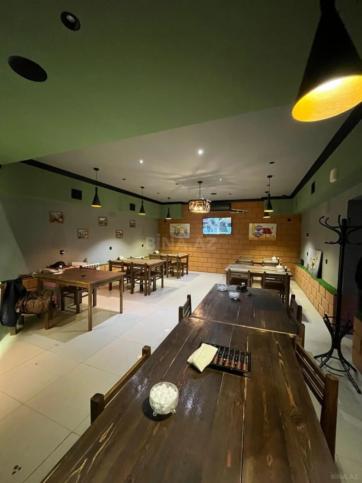 Kirayə verilir obyekt 200 m²