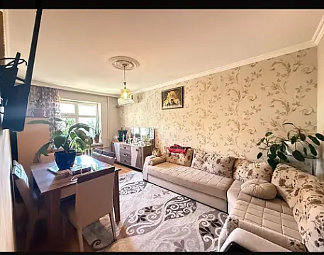 Satılır 2 otaqlı mənzil 64 m²