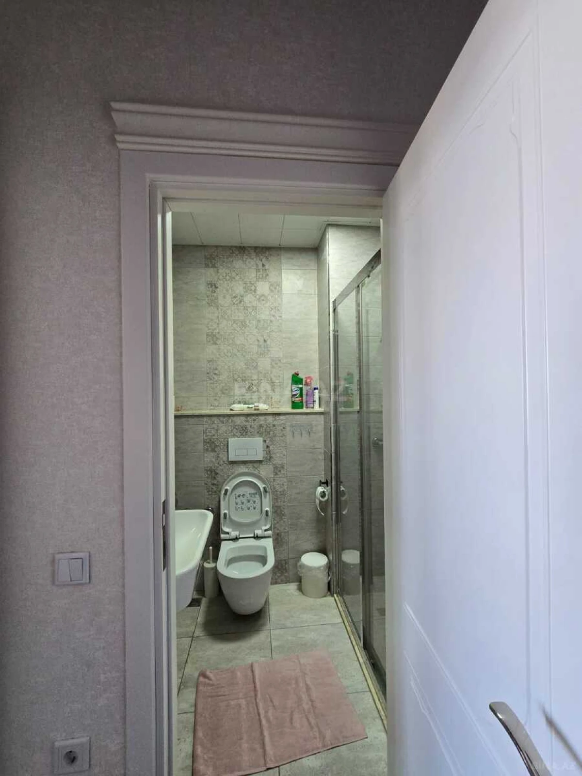 Satılır 5 otaqlı həyət evi 210 m²