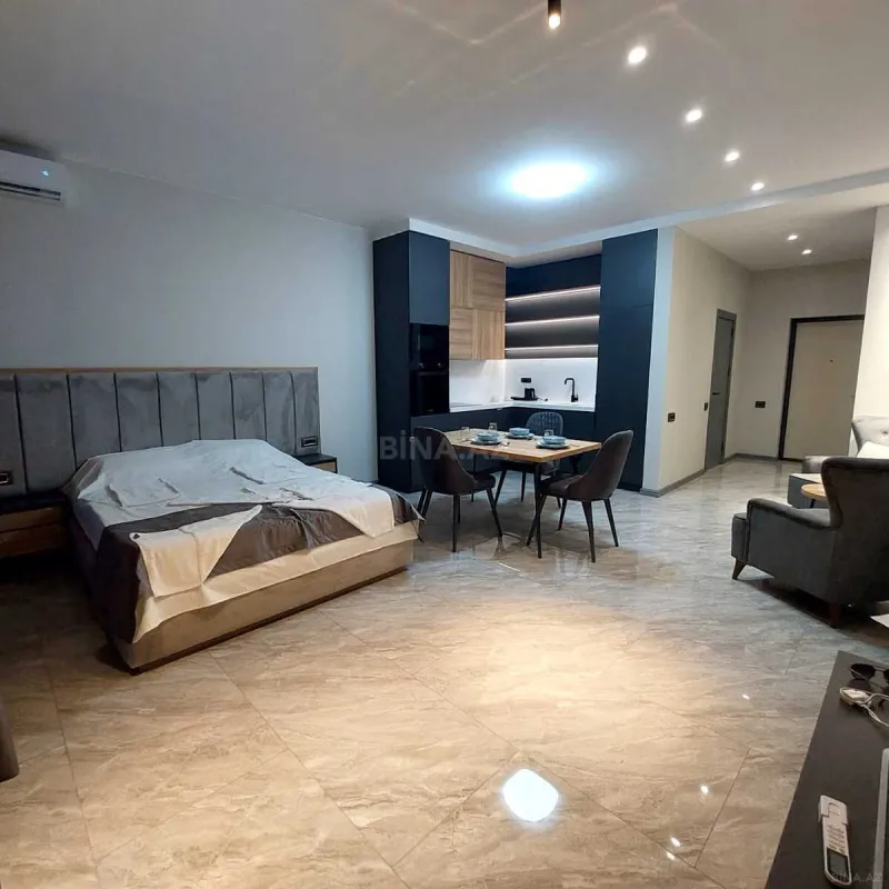 Satılır 1 otaqlı mənzil 57 m²
