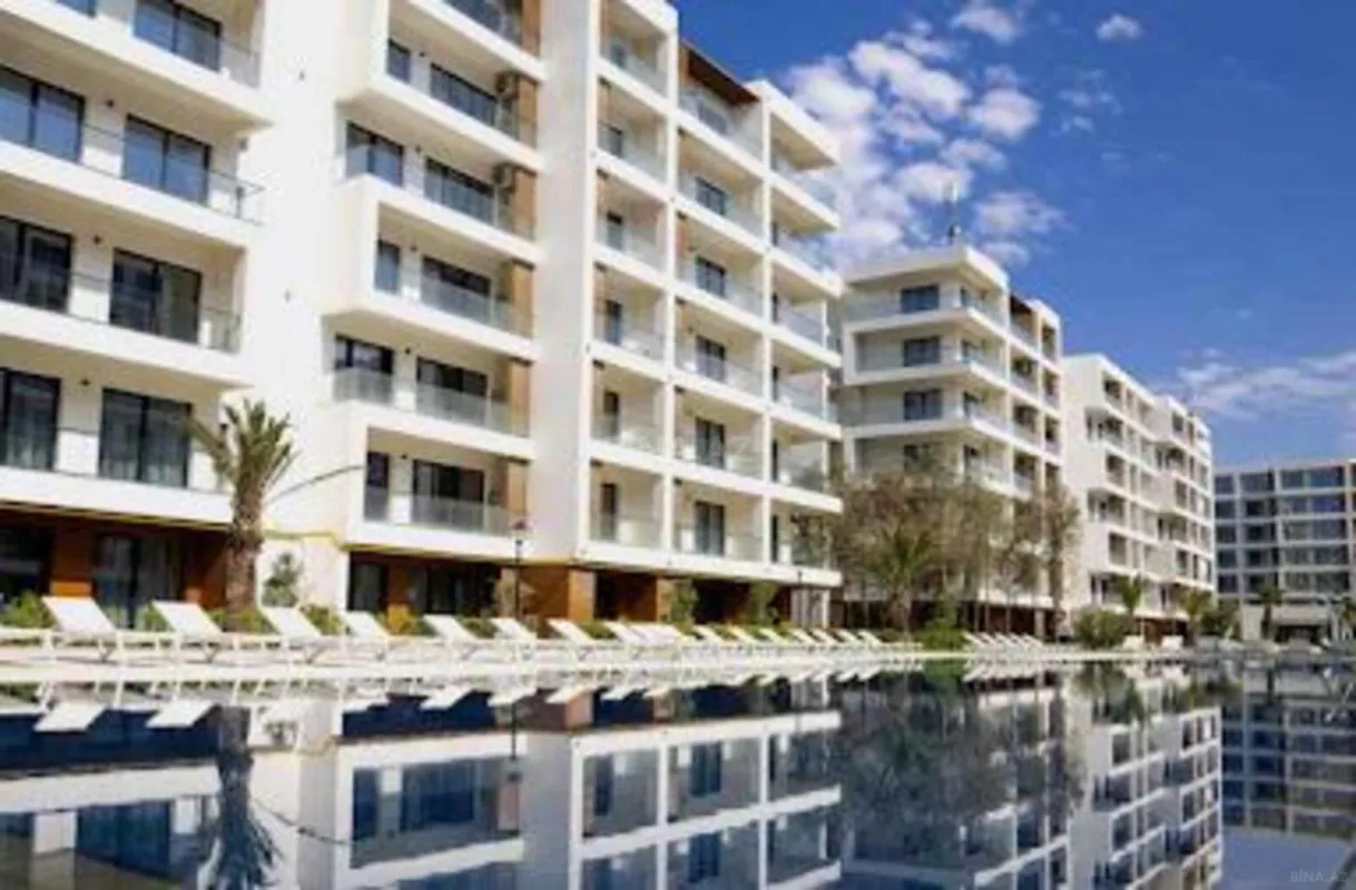 Satılır 1 otaqlı mənzil 57 m²