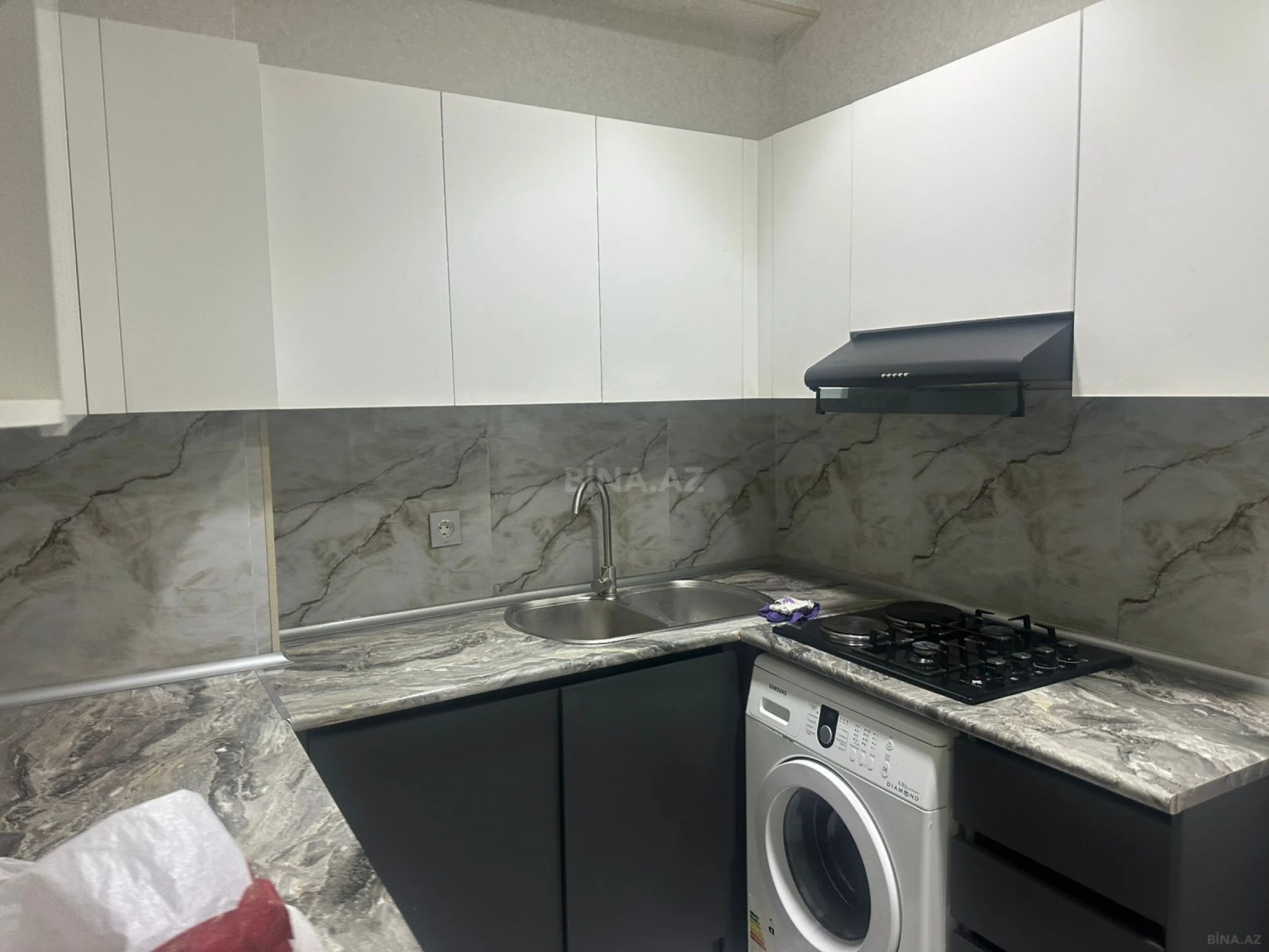 Kirayə verilir 2 otaqlı mənzil 65 m²