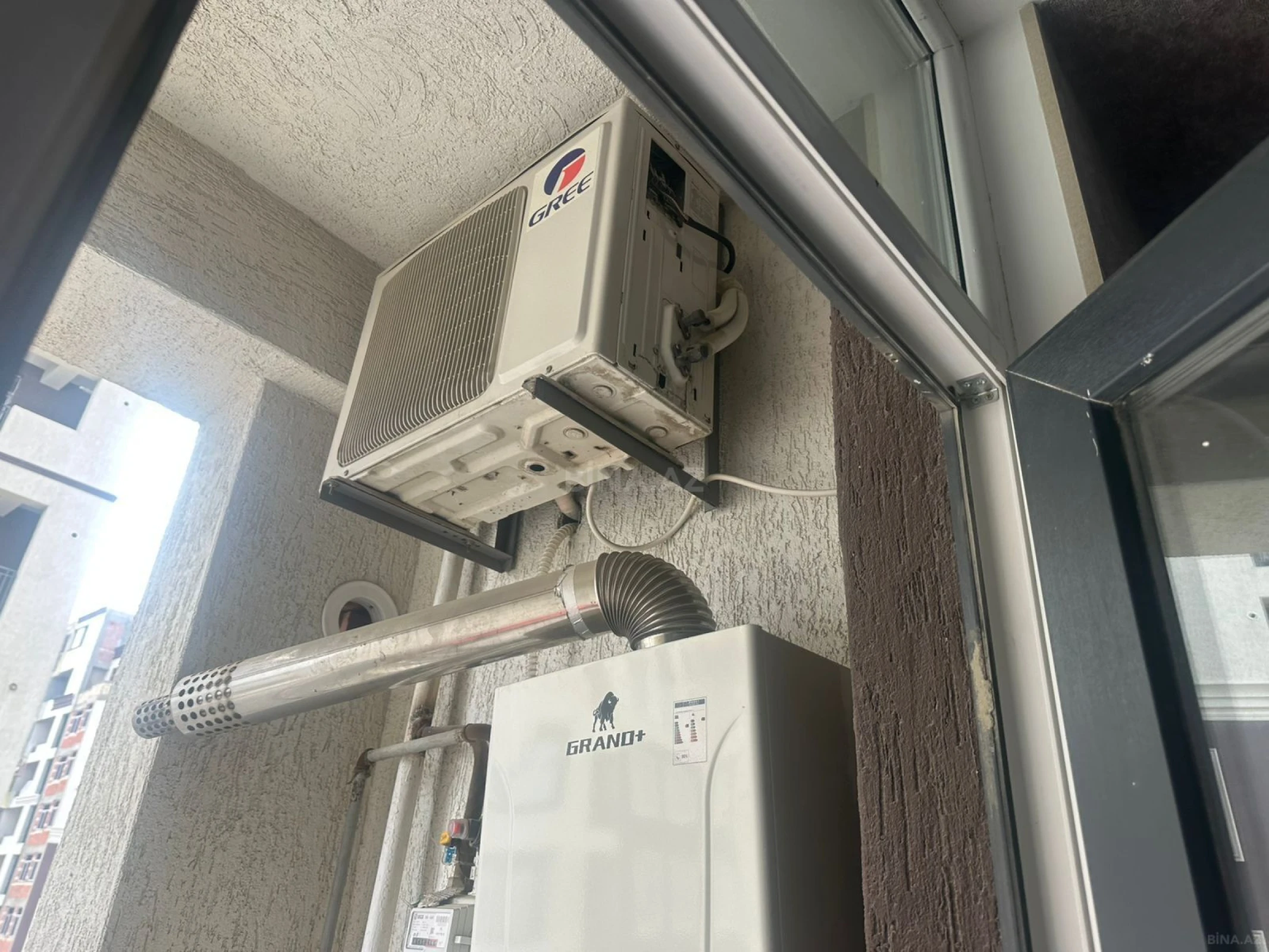 Kirayə verilir 2 otaqlı mənzil 65 m²