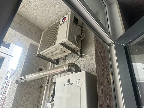 Kirayə verilir 2 otaqlı mənzil 65 m²