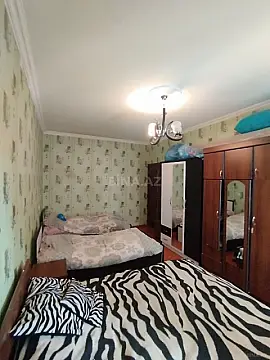 Satılır 4 otaqlı mənzil 100 m²
