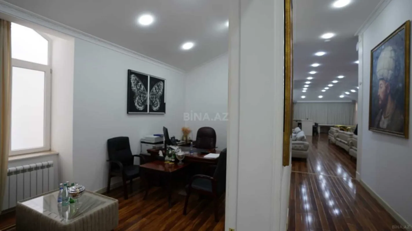 Kirayə verilir 11 otaqlı ofis 350 m²