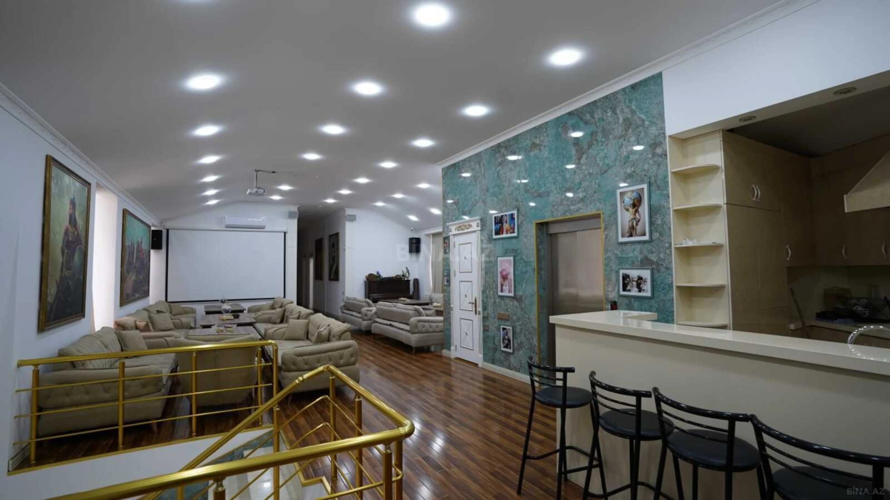 Kirayə verilir 11 otaqlı ofis 350 m²