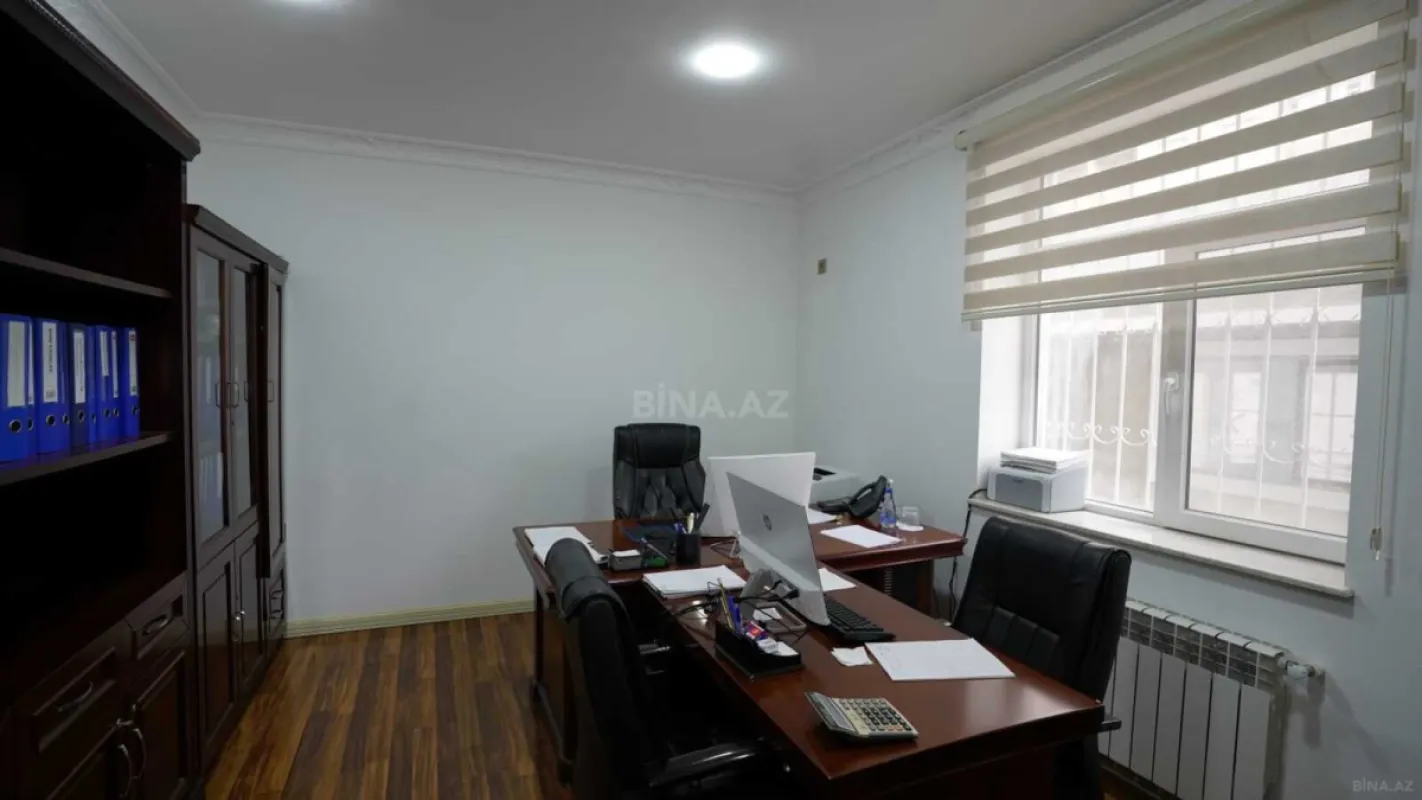 Kirayə verilir 11 otaqlı ofis 350 m²