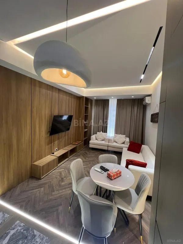 Kirayə verilir 2 otaqlı mənzil 68 m²