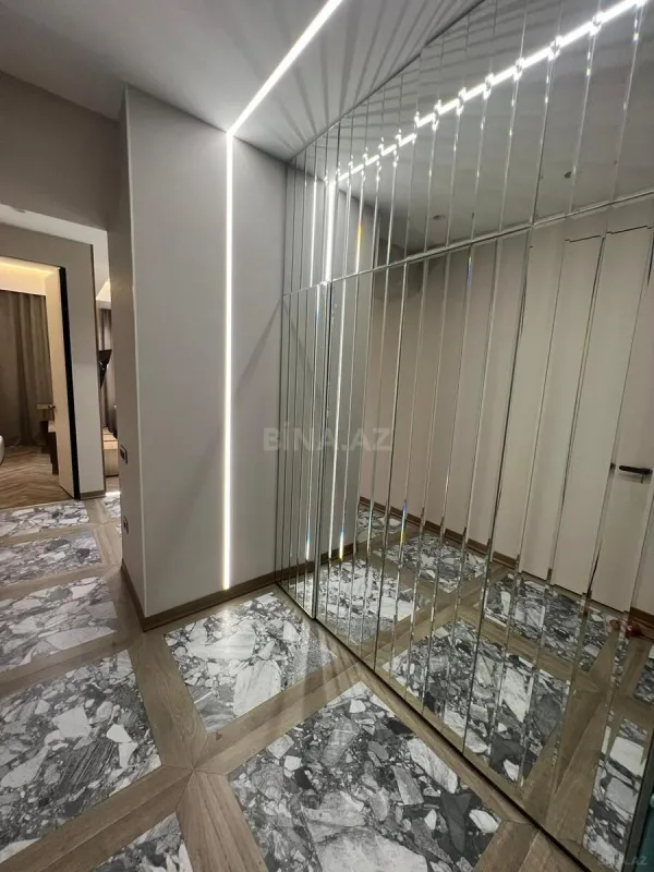 Kirayə verilir 2 otaqlı mənzil 68 m²