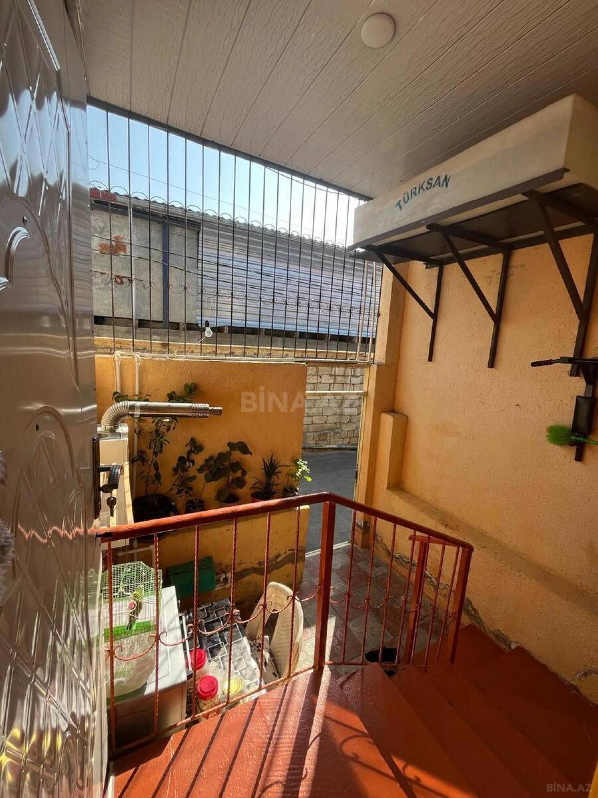 Satılır 2 otaqlı həyət evi 60 m²
