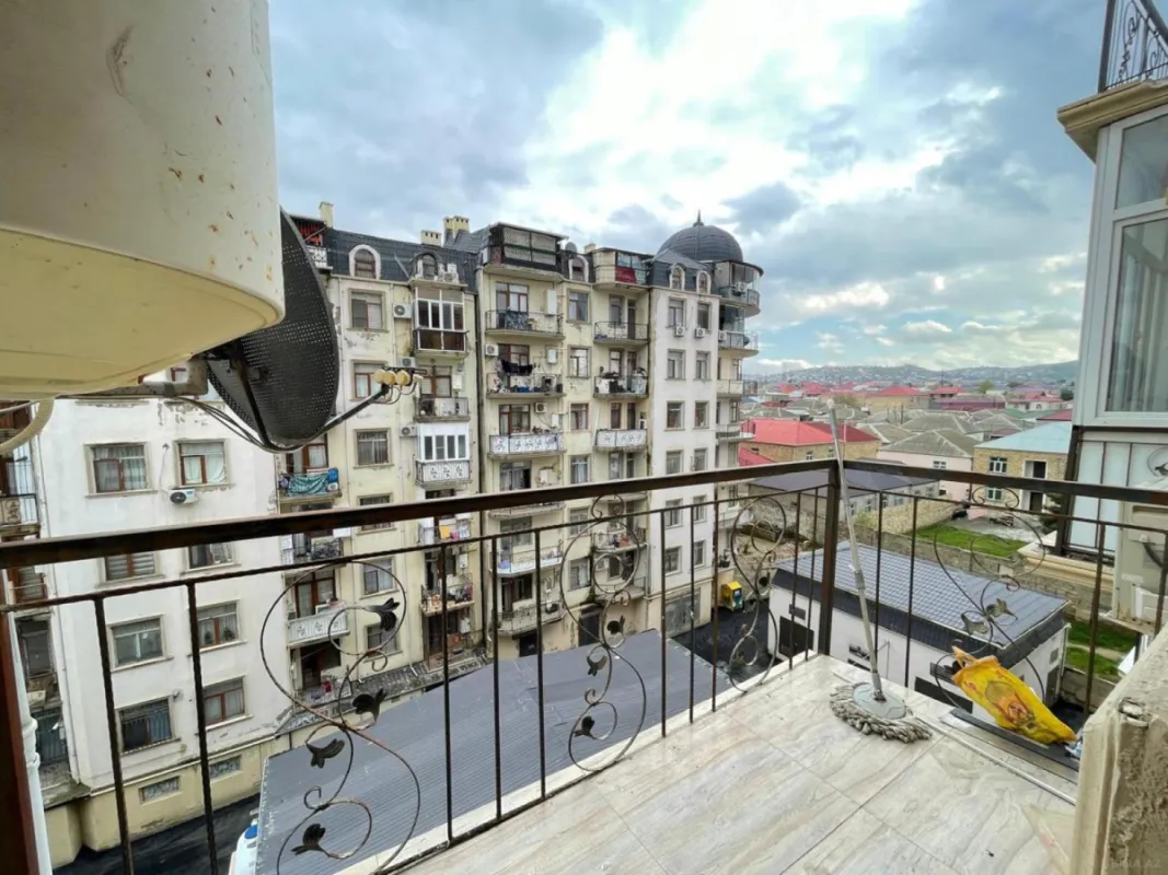 Satılır 2 otaqlı mənzil 49.1 m²
