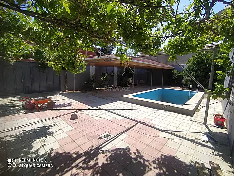 Satılır 10 otaqlı həyət evi 200 m² — Bakı, Hövsan 10 otaq 200.00 m²