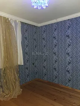 Satılır 10 otaqlı həyət evi 200 m²