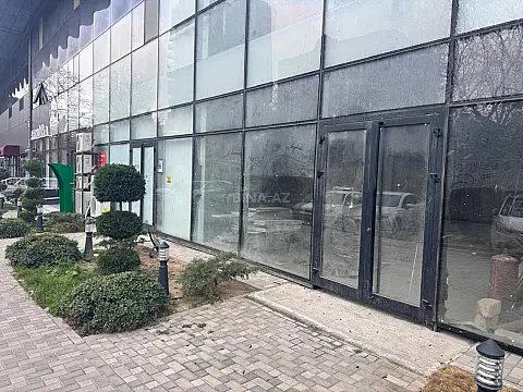 Satılır obyekt 138 m²