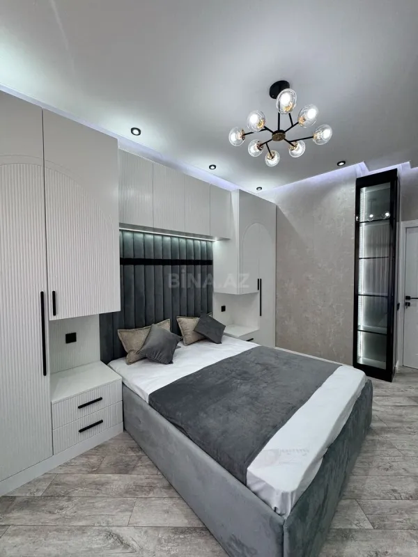 Satılır 2 otaqlı mənzil 55 m²