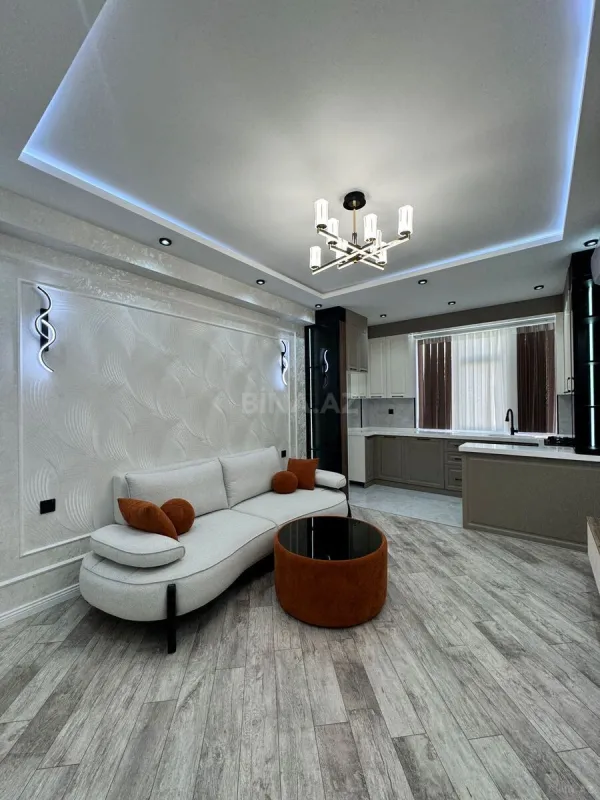Satılır 2 otaqlı mənzil 55 m²