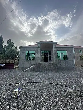 Satılır 3 otaqlı həyət evi 110 m² — Bakı 3 otaq 110.00 m²