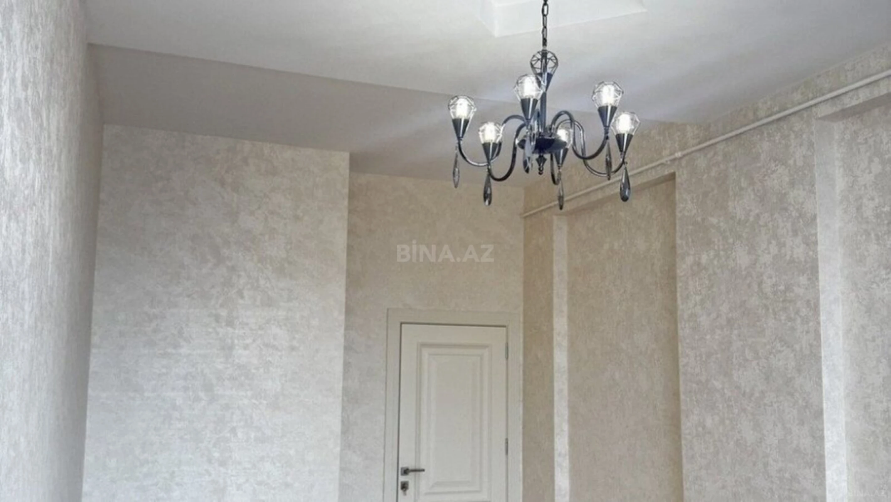 Satılır 3 otaqlı mənzil 100 m²