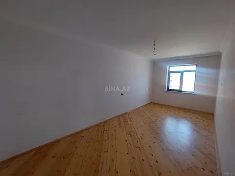 Satılır 6 otaqlı həyət evi 300 m²