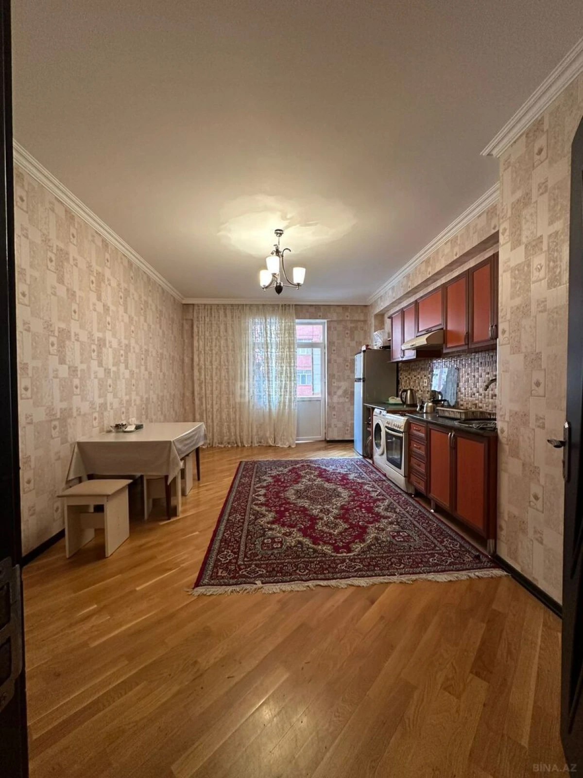 Satılır 3 otaqlı mənzil 125 m²