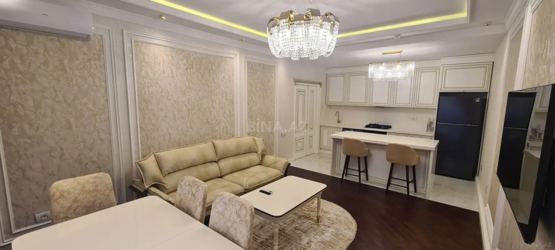 Kirayə verilir 3 otaqlı mənzil 106 m²