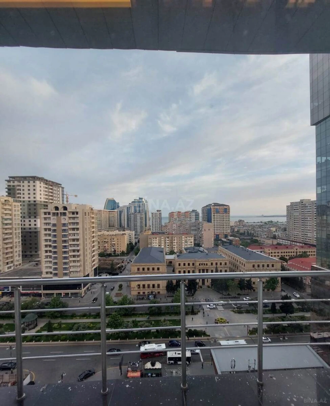 Kirayə verilir 2 otaqlı mənzil 96 m²