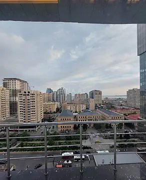 Kirayə verilir 2 otaqlı mənzil 96 m²