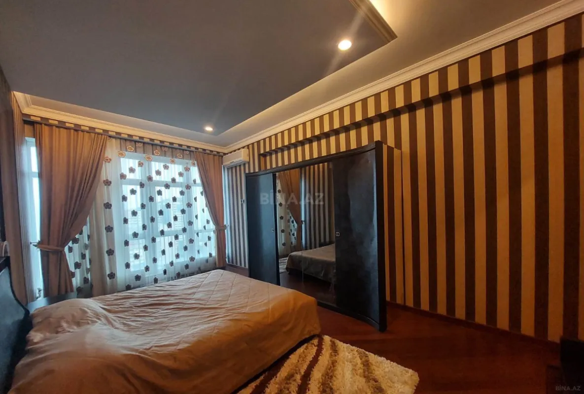 Kirayə verilir 2 otaqlı mənzil 96 m²