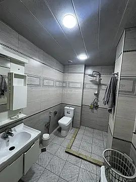 Kirayə verilir 2 otaqlı mənzil 64 m²