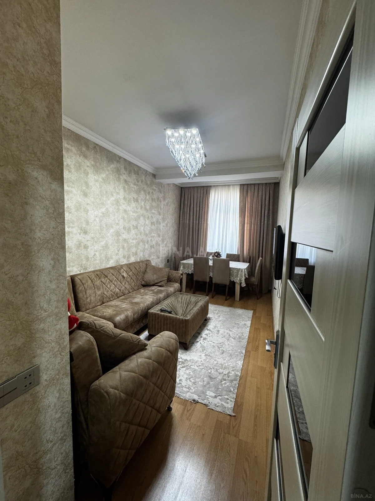 Kirayə verilir 2 otaqlı mənzil 64 m²