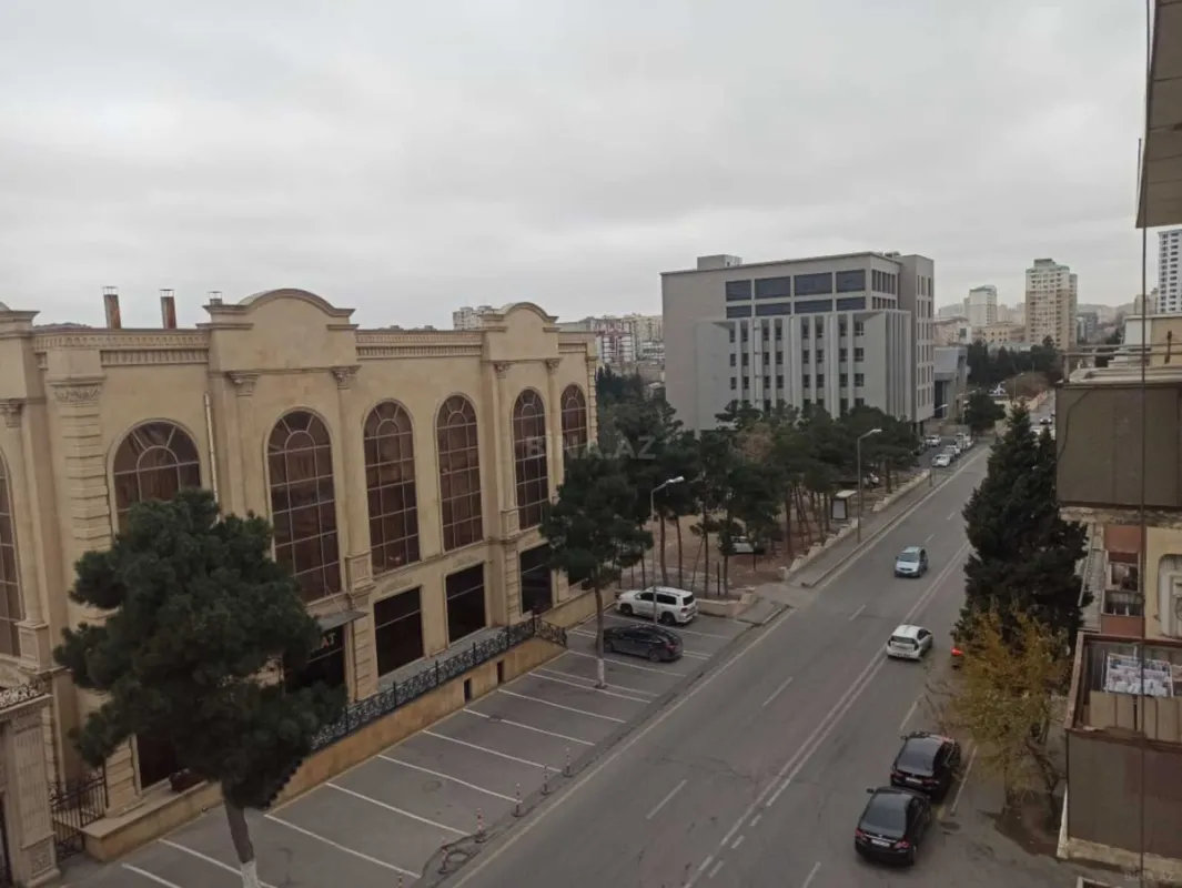 Satılır 3 otaqlı mənzil 80 m²